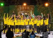 九游游戏-多特蒙德球员们合作默契，展现出强大实力