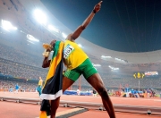 九游app下载-布克铁闸封喉，公牛客场窒息式防守绞杀深圳队进攻命脉