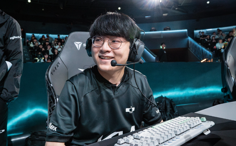 HLE碾压SHR,ShowMaker团战一打五顶尖较量小组赛,点燃全场激情的简单介绍 HLE碾压SHR,ShowMaker团战一打五顶尖较量小组赛,点燃全场激情的简单介绍