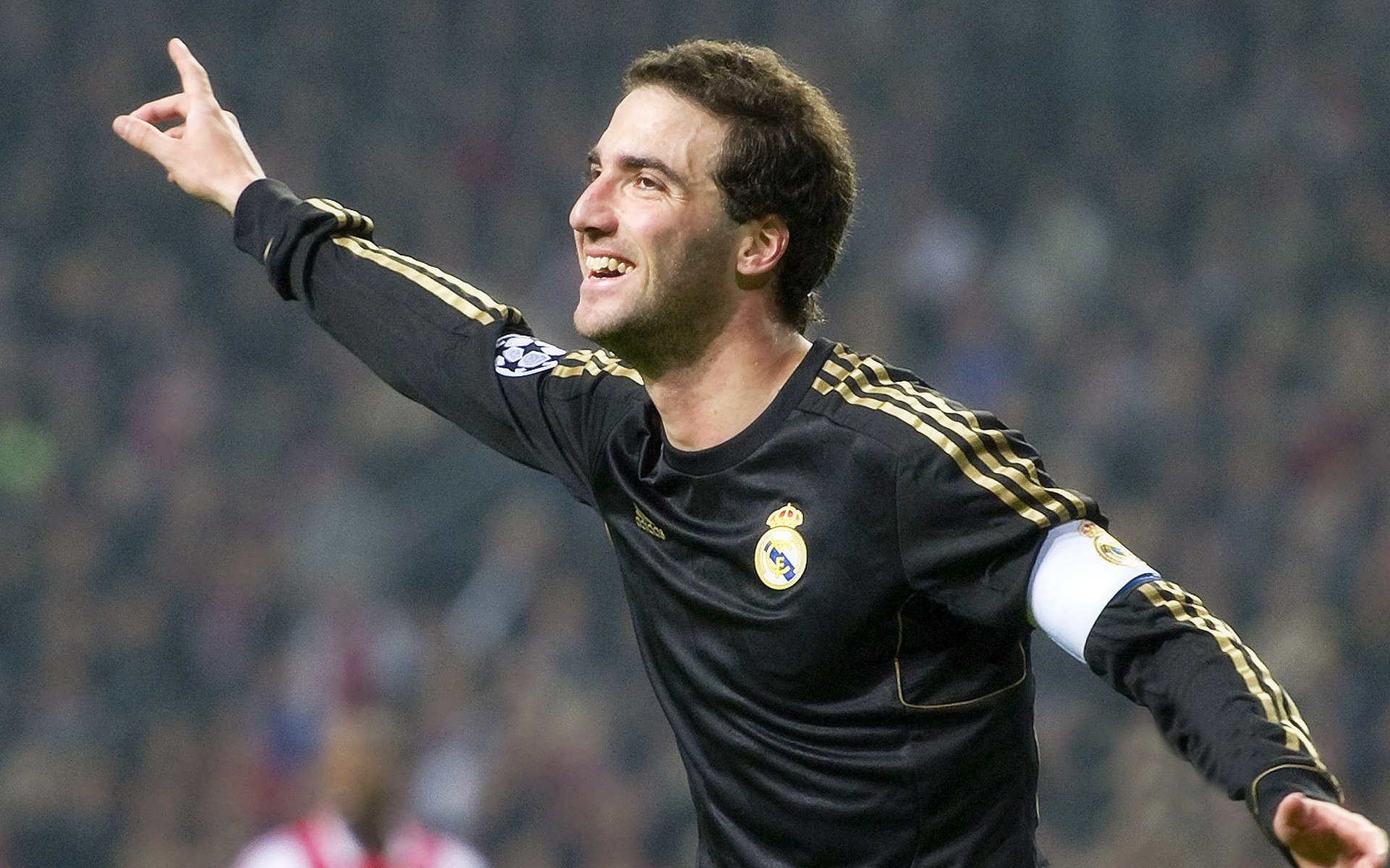 东决关键战之夜，福克斯存在感拉满