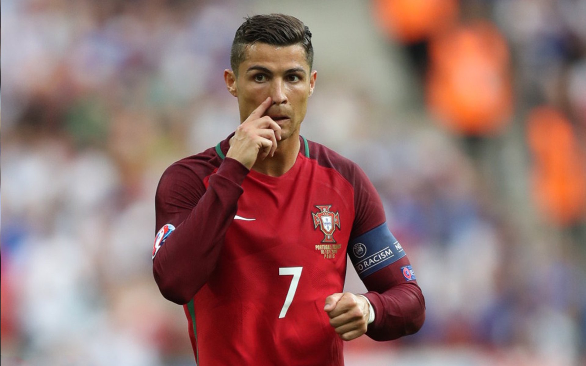 哈利伯顿关键三分定乾坤，太阳队力克深圳锁定季后赛席位